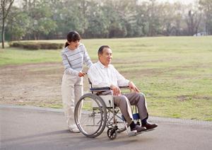 世田谷区で男性からも注目される審美歯科
